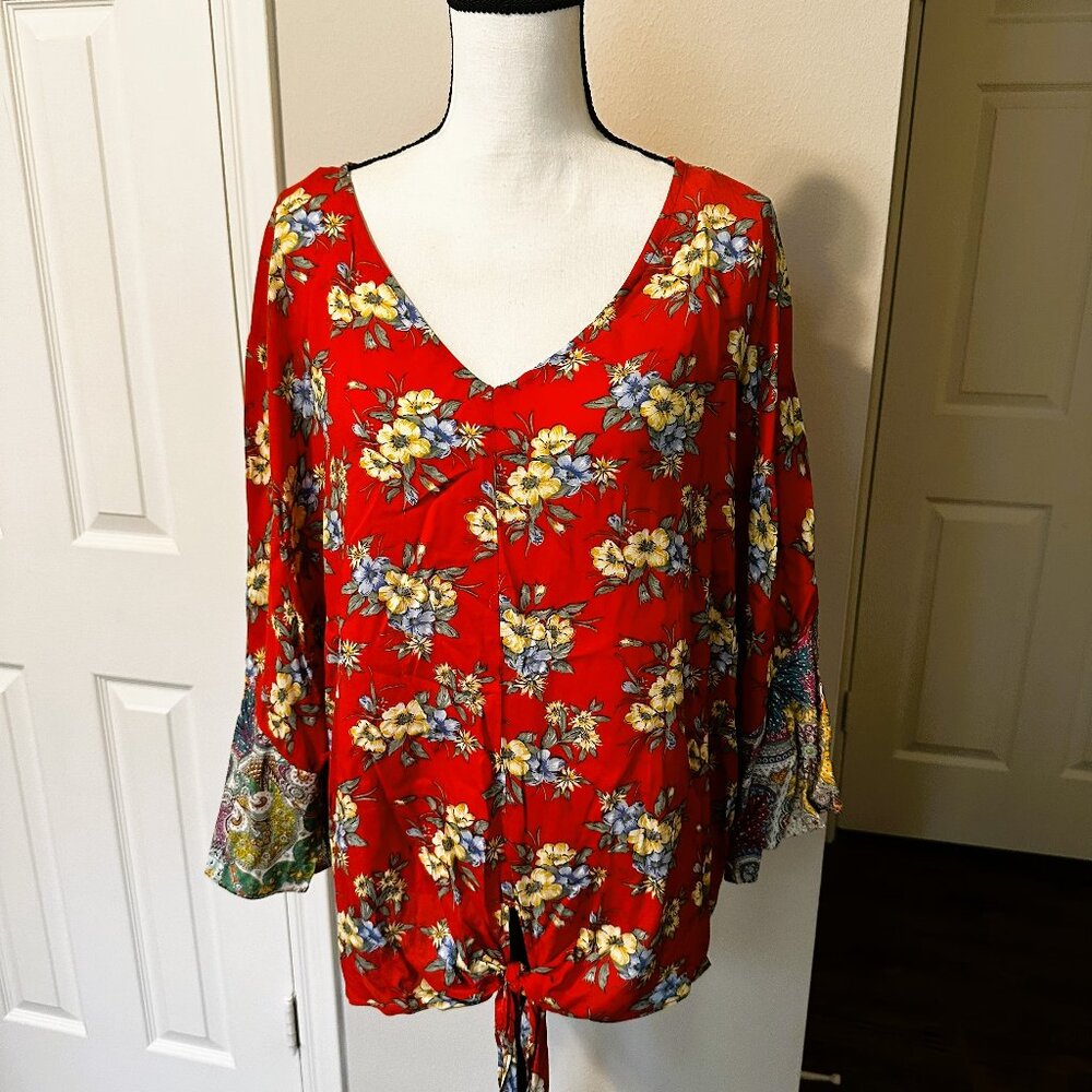 Umgee beautiful boho style top - Size 1XL